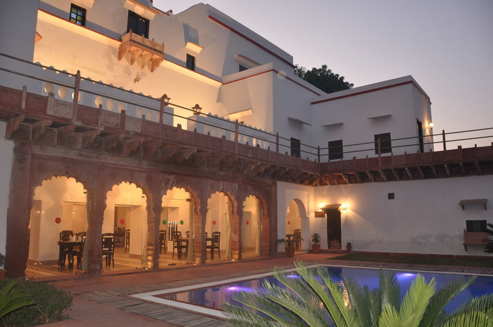 Chandra Mahal Haveli Luhāru Exterior foto